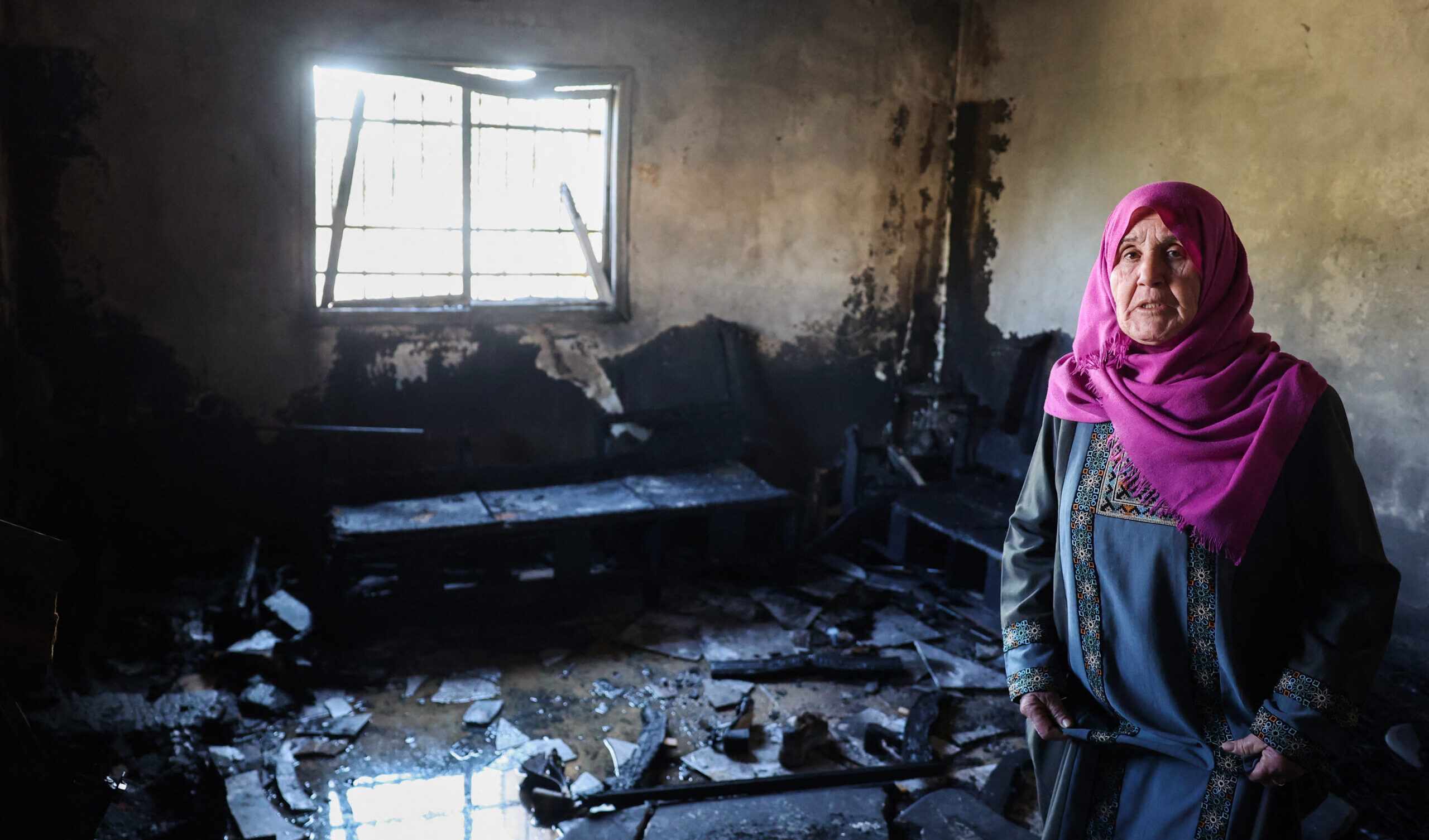 Gaza, Israele uccide altre 12 persone: tra loro due donne e due bambini Gaza, Israele uccide altre 12 persone: tra loro due donne e due bambini