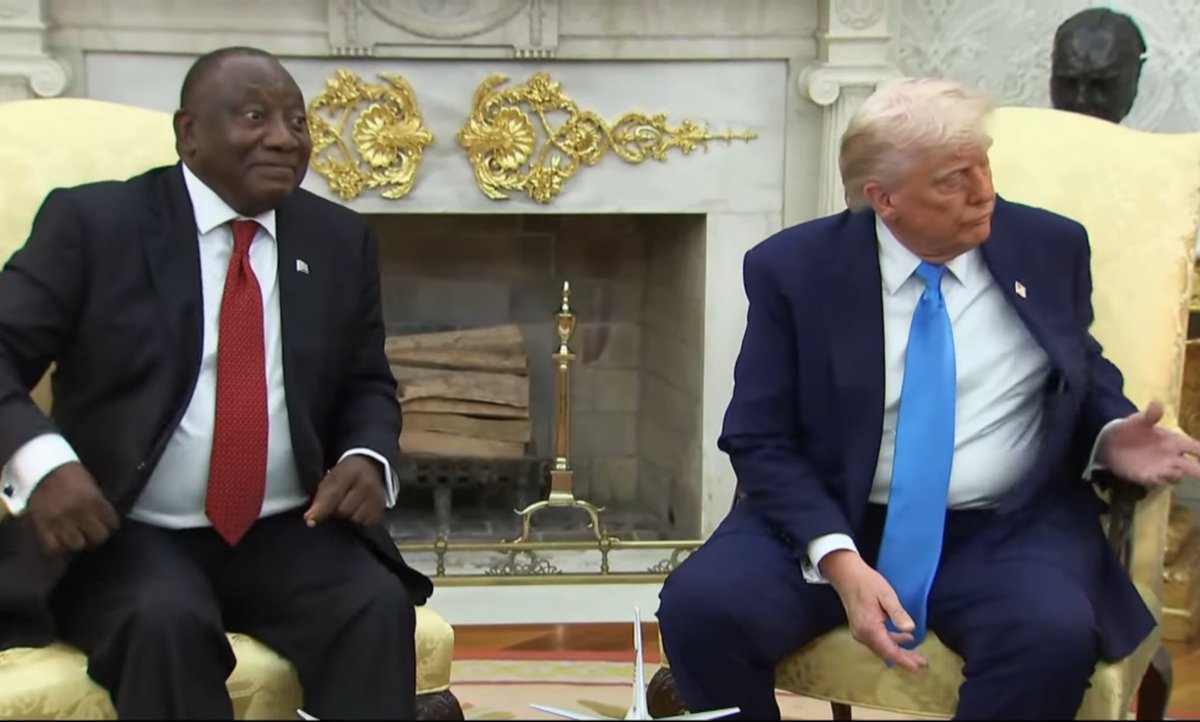 Trump tende un agguato a Ramaphosa e rilancia la bufala sul “genocidio dei bianchi” in Sudafrica Trump tende un agguato a Ramaphosa e rilancia la bufala sul “genocidio dei bianchi” in Sudafrica