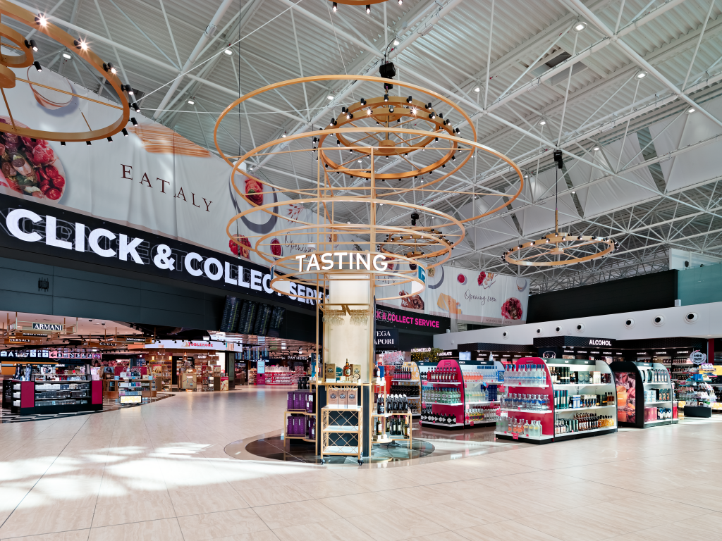 Shop duty-free, i profumi sono tra i prodotti più apprezzati: ecco come acquistarli