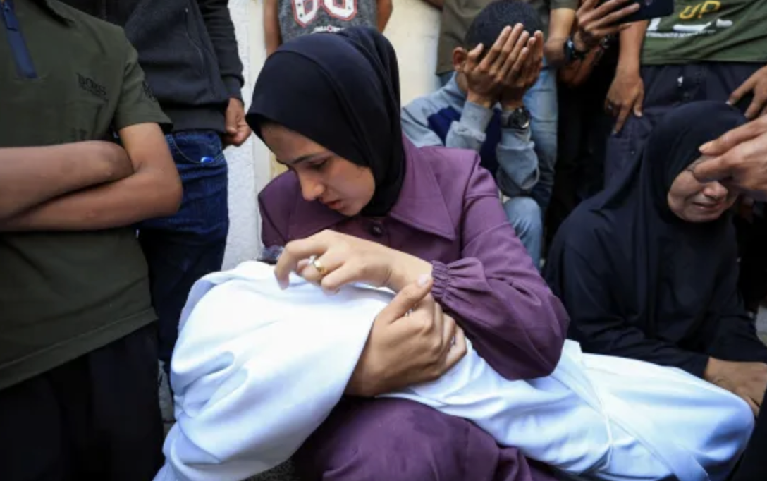 La Gaza Humanitarian Foundation chiude i centri di distribuzione alimentare limitati autorizzati da Israele