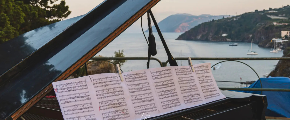 Eolié 2025: cultura e dialogo poltico a Lipari