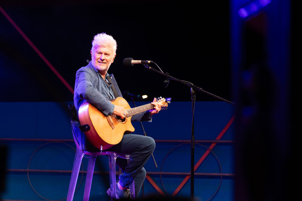 Ron chiude la sesta edizione del Marettimo Italian Film Fest