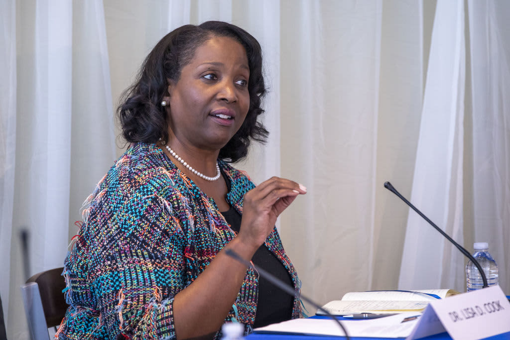 Trump licenzia la governatrice Fed Lisa Cook: atto illegale e autoritario che mina l’indipendenza economica Usa