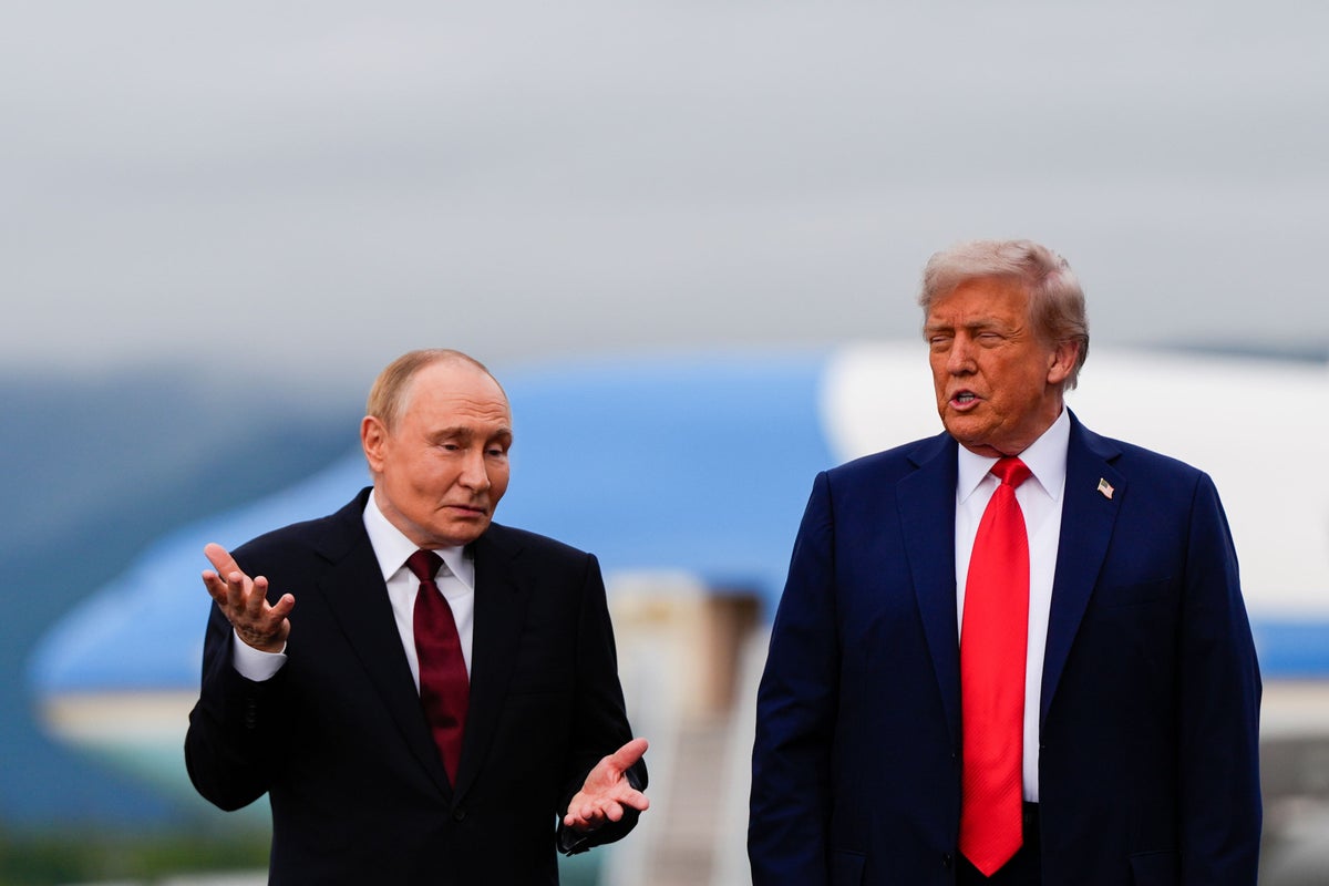 Putin, democratici contro Trump: "Ha legittimato un dittatore e criminale di guerra senza aver avuto nulla in cambio"