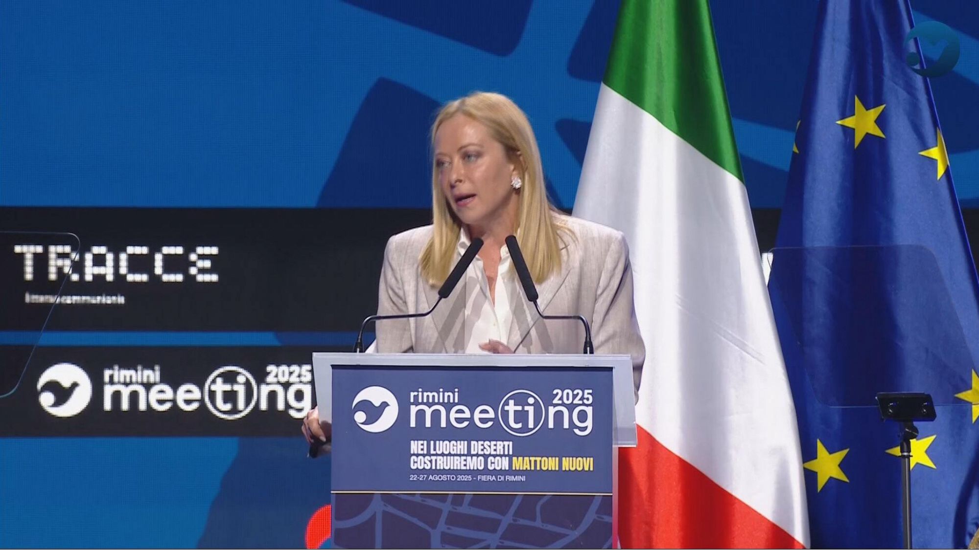 Con la standing ovation a Meloni Comunione e liberazione dimostra ancora la sua anima reazionaria