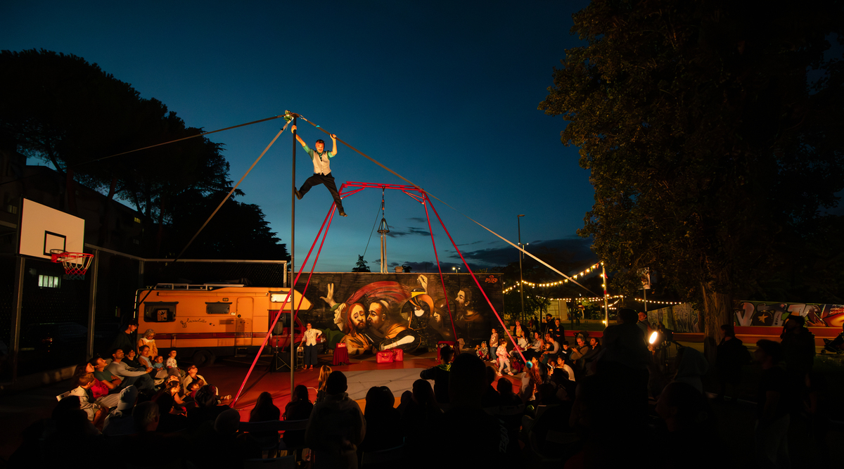 Anomalie 2025: il circo contemporaneo trasforma Tor Bella Monaca