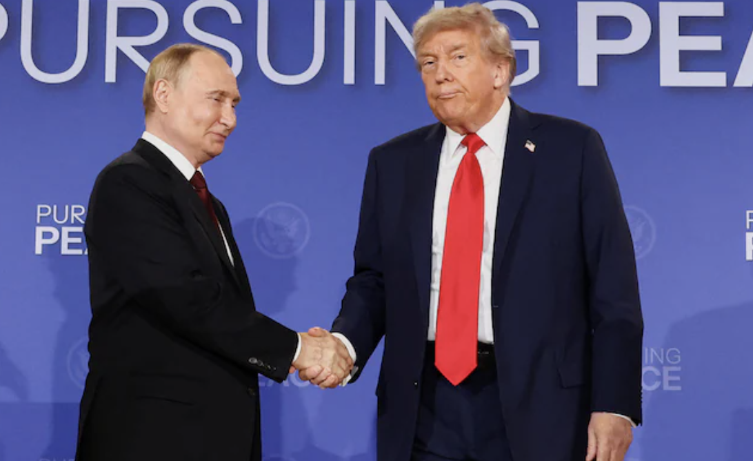 I politici russi salutano il vertice in Alaska come una vittoria per Mosca