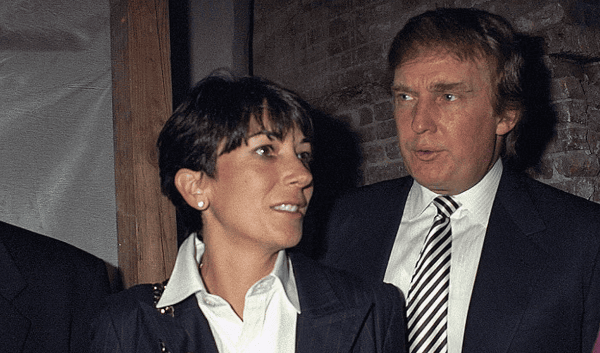 Maxwell scagiona Trump da Epstein ma i complottisti Maga non si fidano e restano insoddisfatti