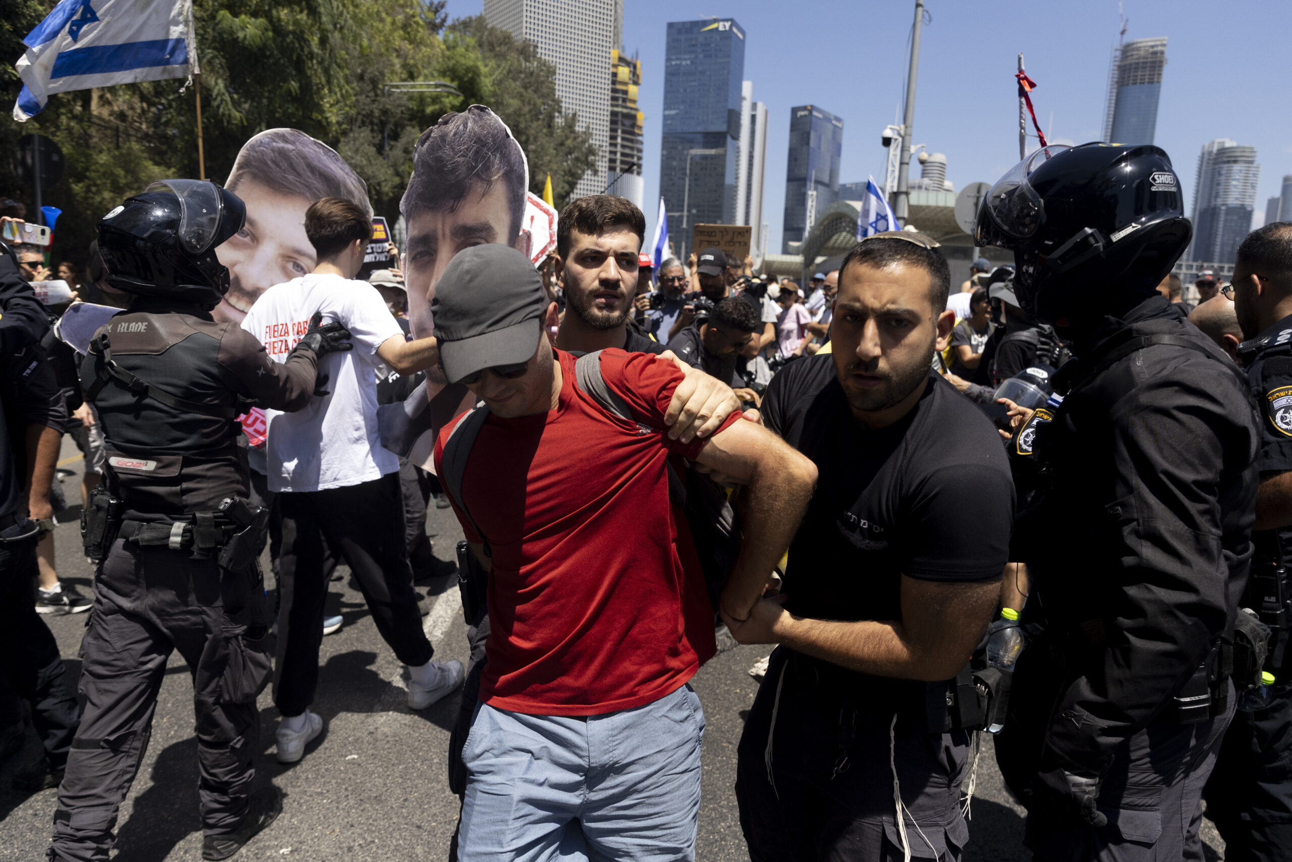 Gaza, così continua il "medicidio": come oscurare un massacro ancora in atto