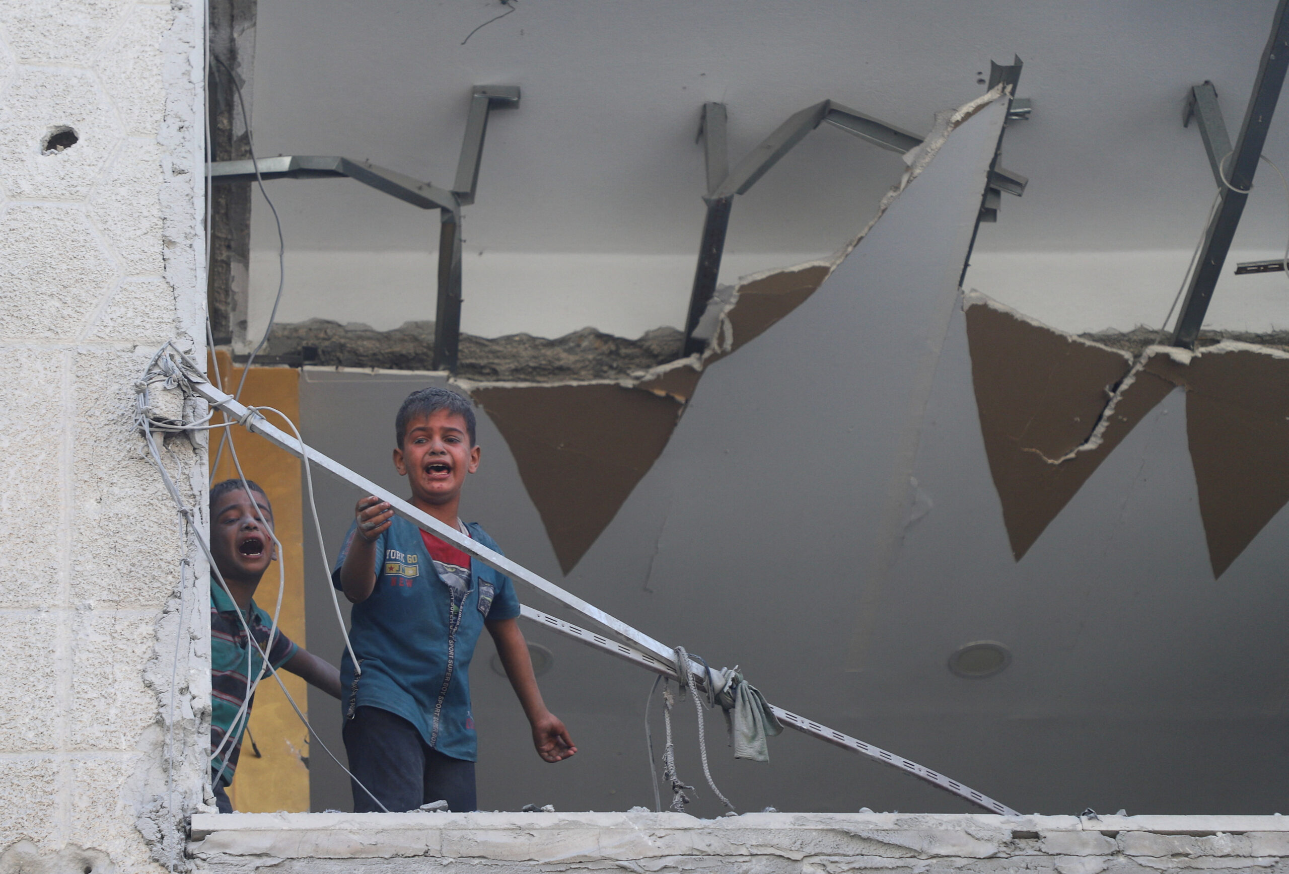 Gaza, il genocidio continua: 29 palestinesi uccisi dall’alba sotto il fuoco israeliano