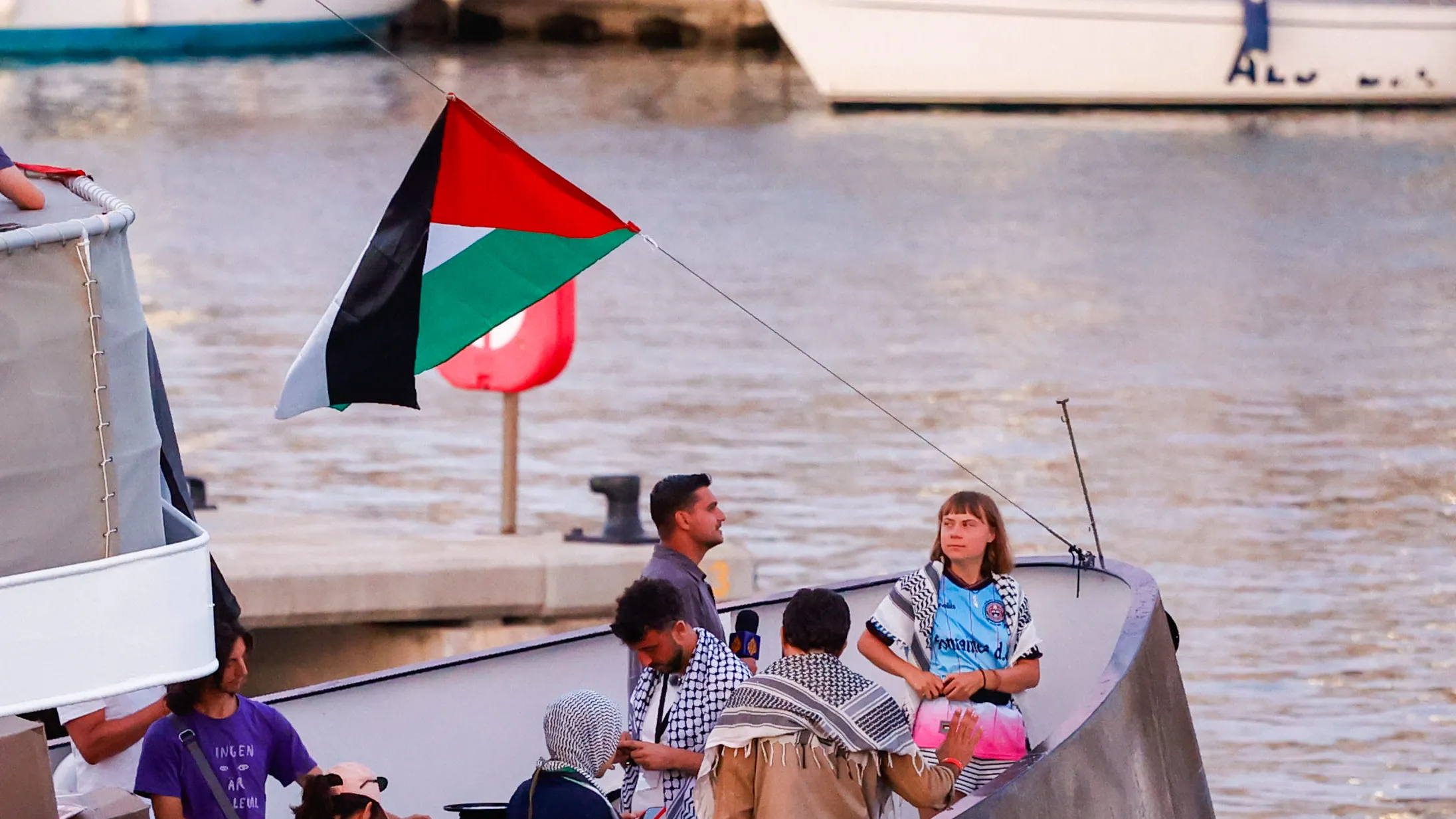 La Sumud Flotilla è ora a sud della Sardegna: nel frattempo arriva la risposta di Israele