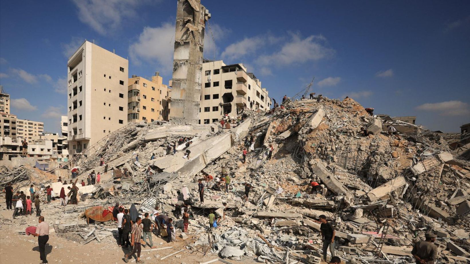 Gaza, nuova strage israeliana nonostante la tregua: 25 palestinesi uccisi e 77 feriti Gaza, nuova strage israeliana nonostante la tregua: 25 palestinesi uccisi e 77 feriti