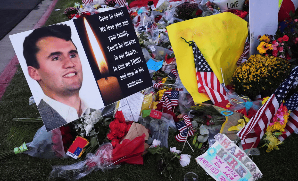 Omicidio di Charlie Kirk: indagini incerte ma la destra cavalca il caso
