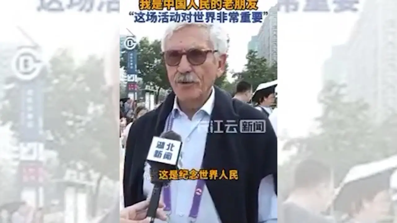 D’Alema difende la sua presenza a Pechino, critica l’Occidente e accusa l’Europa di inerzia su Gaza