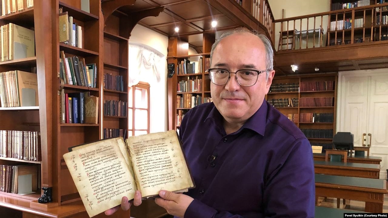 A Mosca finisce in carcere anche un famoso storico della cucina russa