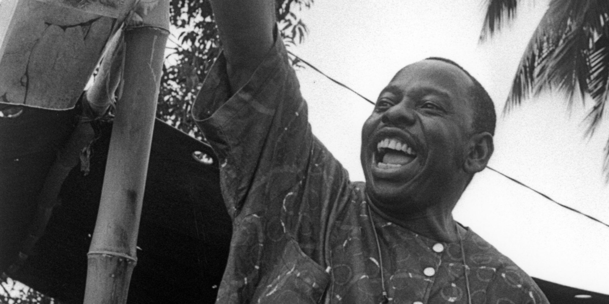 Ken Saro-Wiwa: 84 anni fa nasceva uno dei pionieri e martiri dell’ambientalismo
