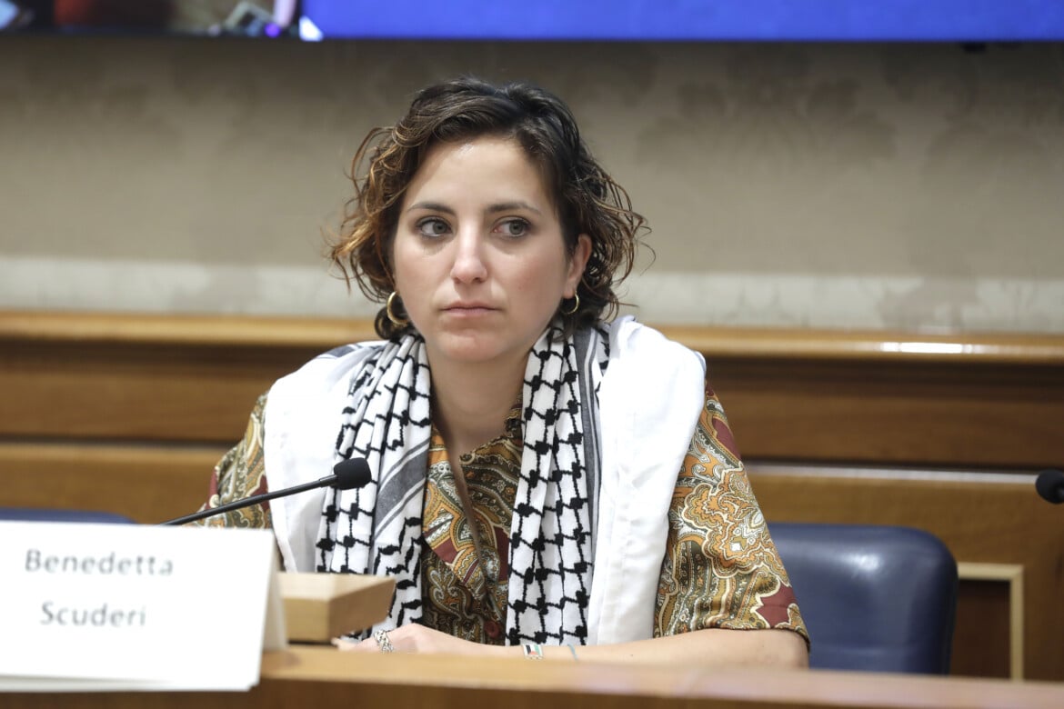 Flotilla, i parlamentari accusano Meloni: "Ha messo a repentaglio la nostra incolumità"