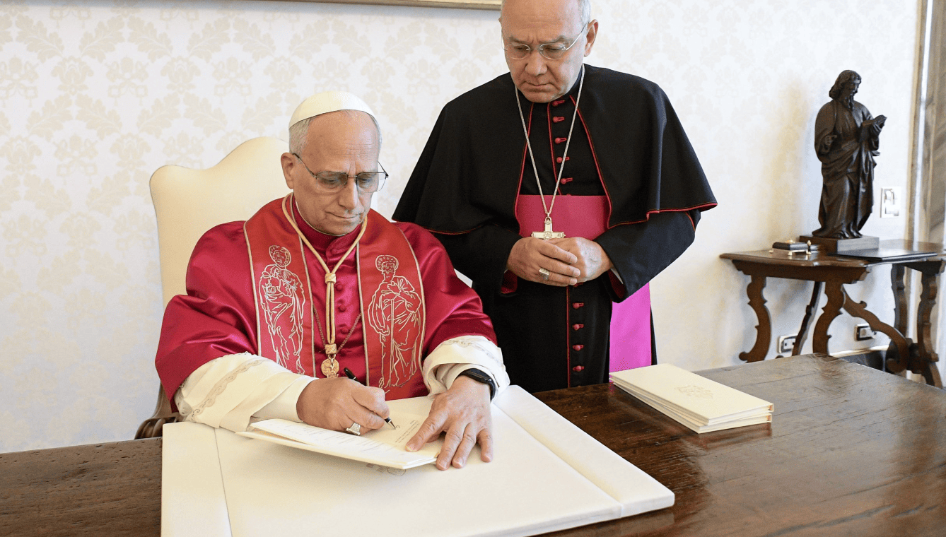 "Dilexi te": come Leone XIV raccoglie l’eredità di Francesco e rilancia la Chiesa dei poveri e dei migranti