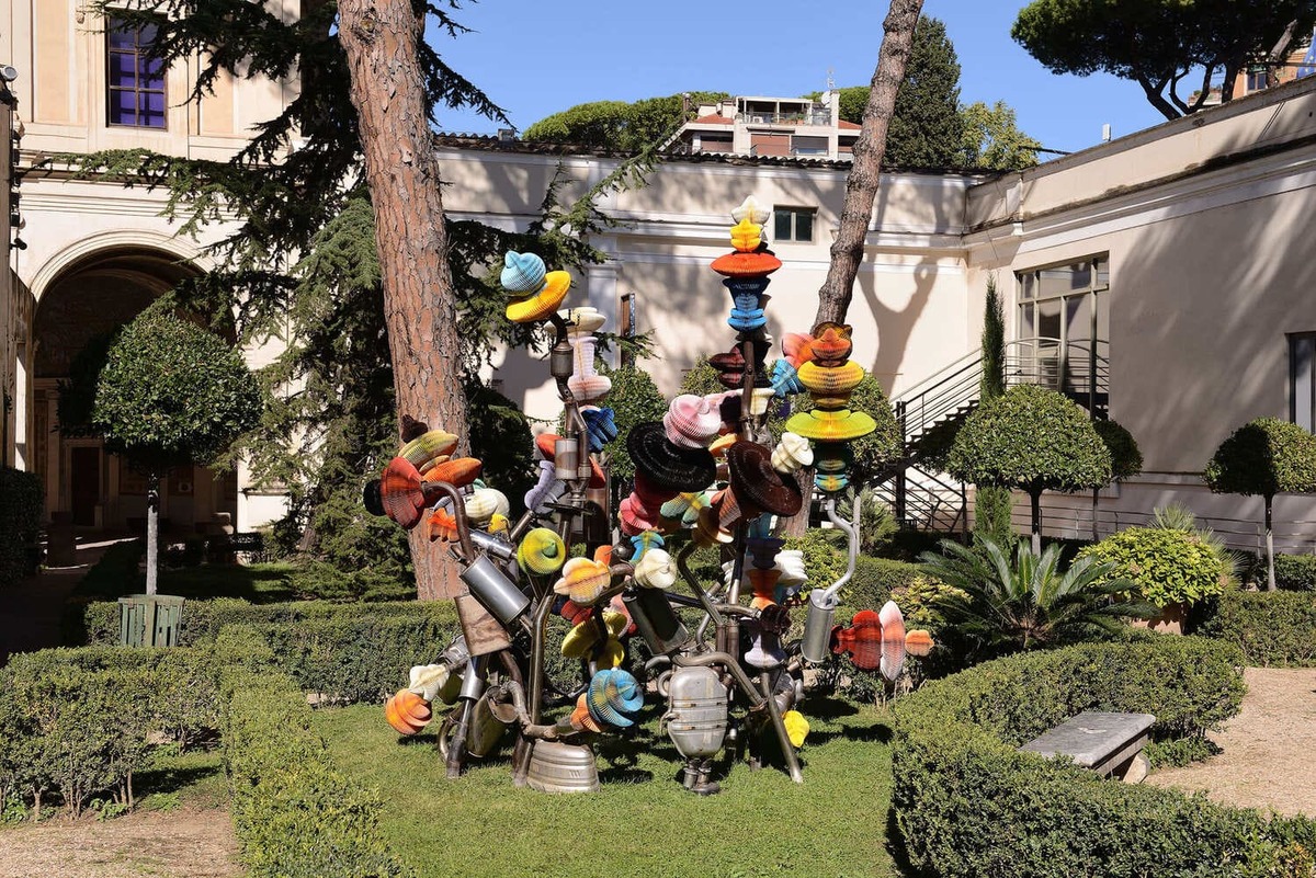 Keita Miyazaki: a Villa Giulia l’acqua scorre e le rovine fioriscono