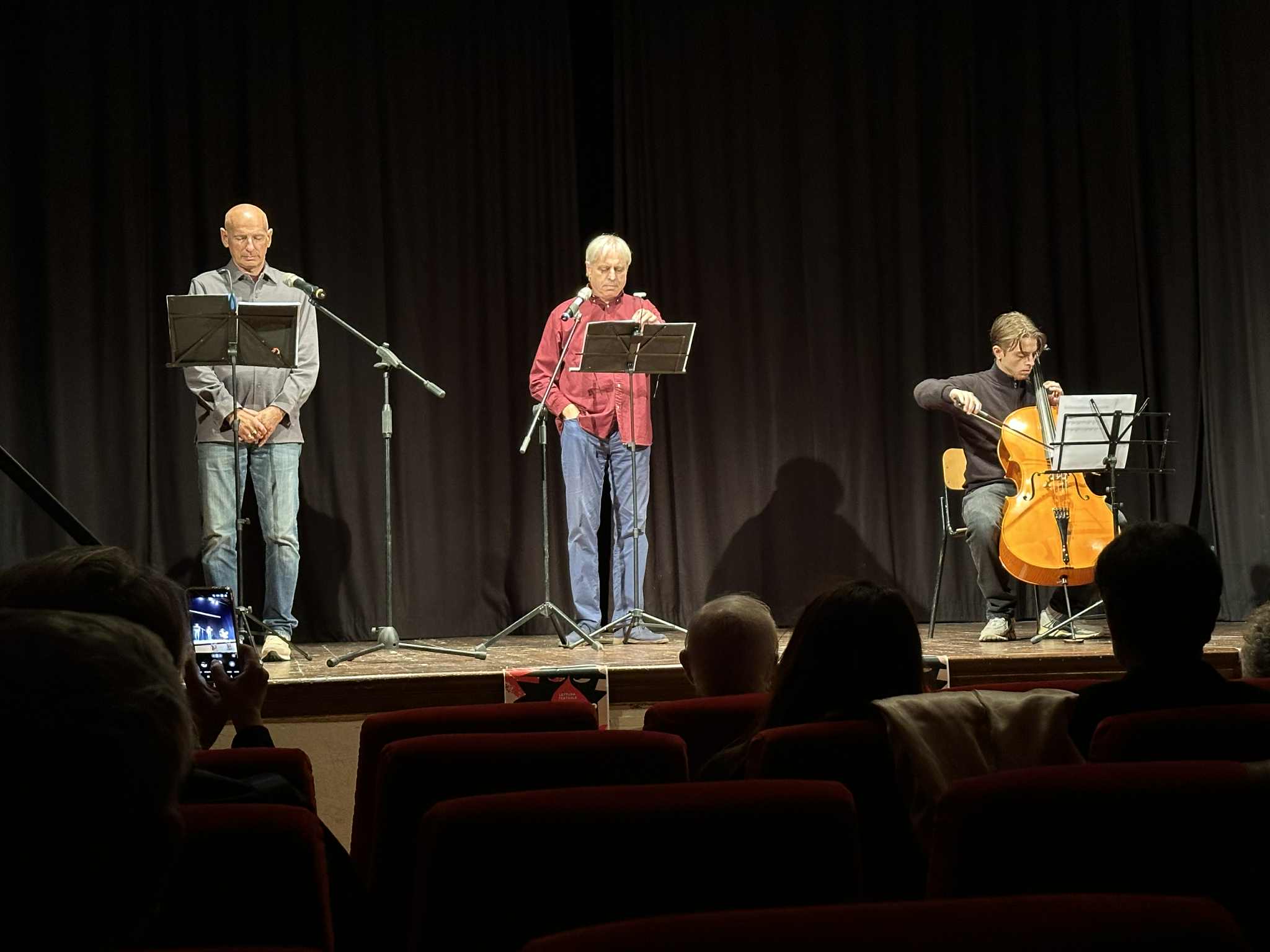 Come il fascismo è sopravvissuto al fascismo: la lettura teatrale che parte dal 1945 per spiegare i fatti di oggi