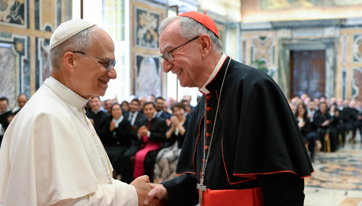Gaza, Tel Aviv attacca Parolin: il governo di Israele così arrogante da voler zittire sulle stragi perfino il Vaticano