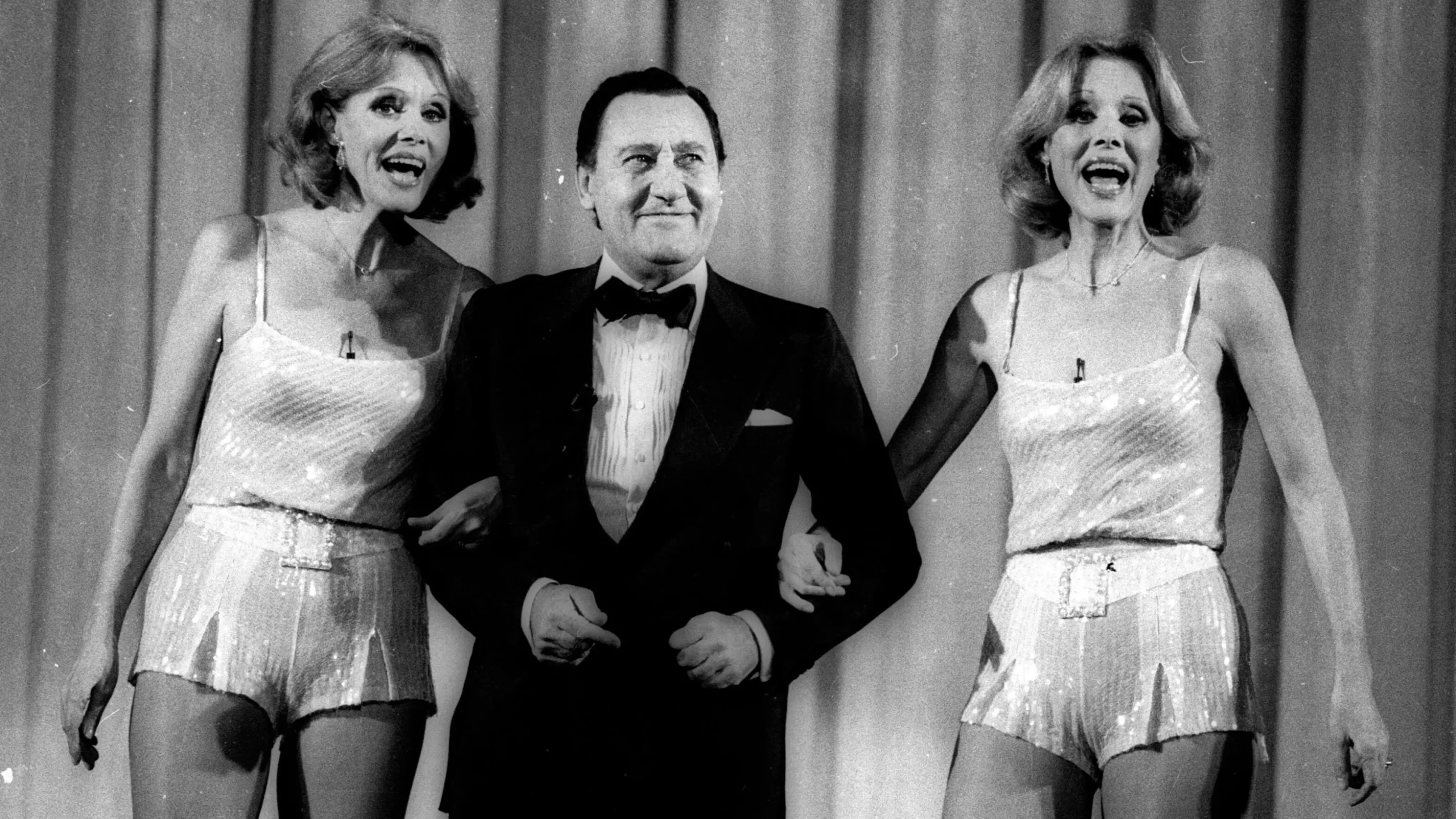 Addio alle gemelle Kessler, icone di un'Italia che non c'è più