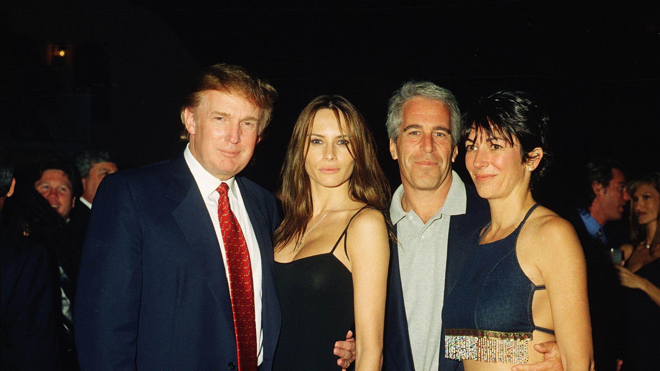 Epstein e l’élite invisibile: come potere e soldi hanno fatto chiudere gli occhi su abusi e giustizia Epstein e l’élite invisibile: come potere e soldi hanno fatto chiudere gli occhi su abusi e giustizia