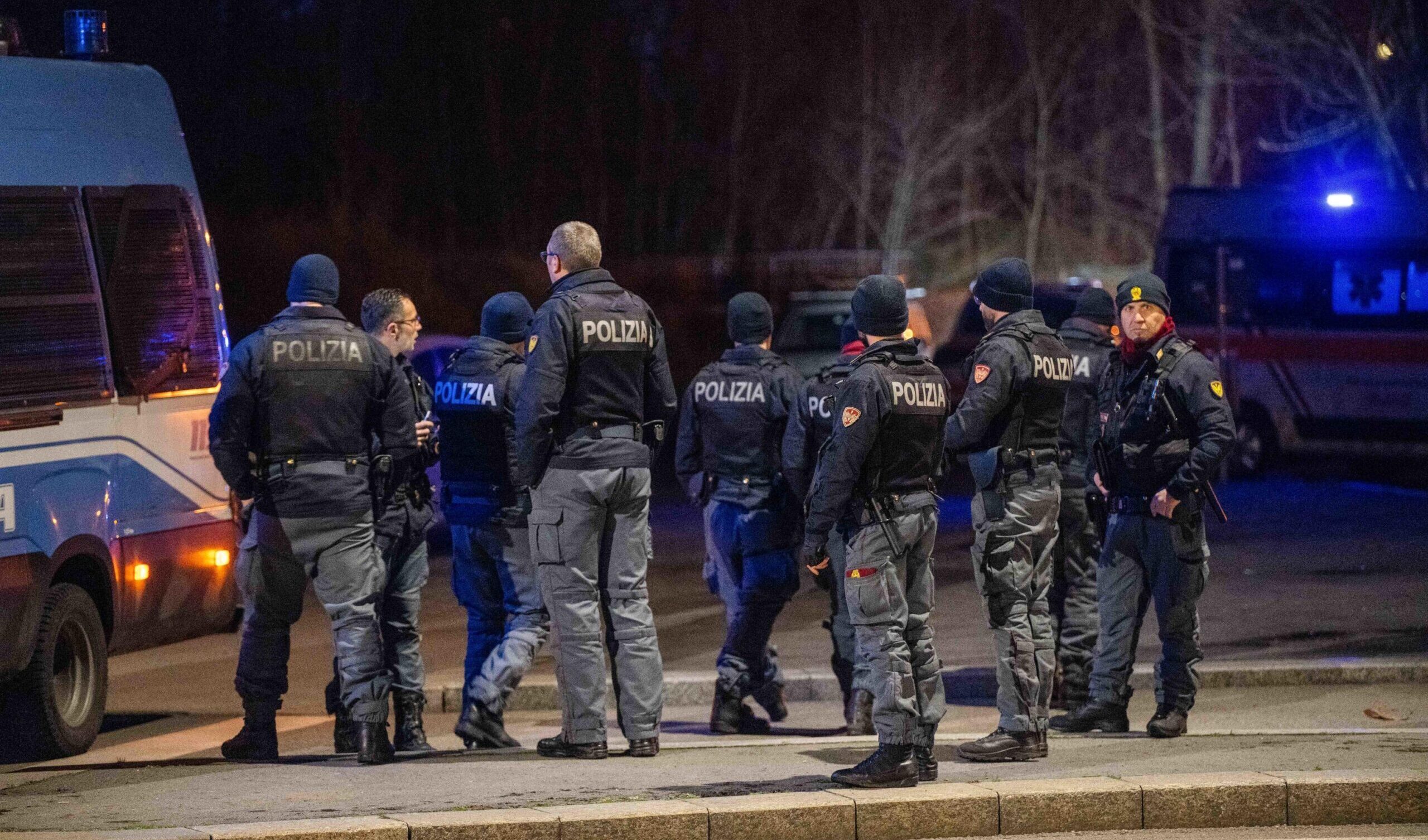 Rogoredo, fermato il poliziotto indiziato per l'omicidio Mansouri: aveva cercato di manipolare le prove