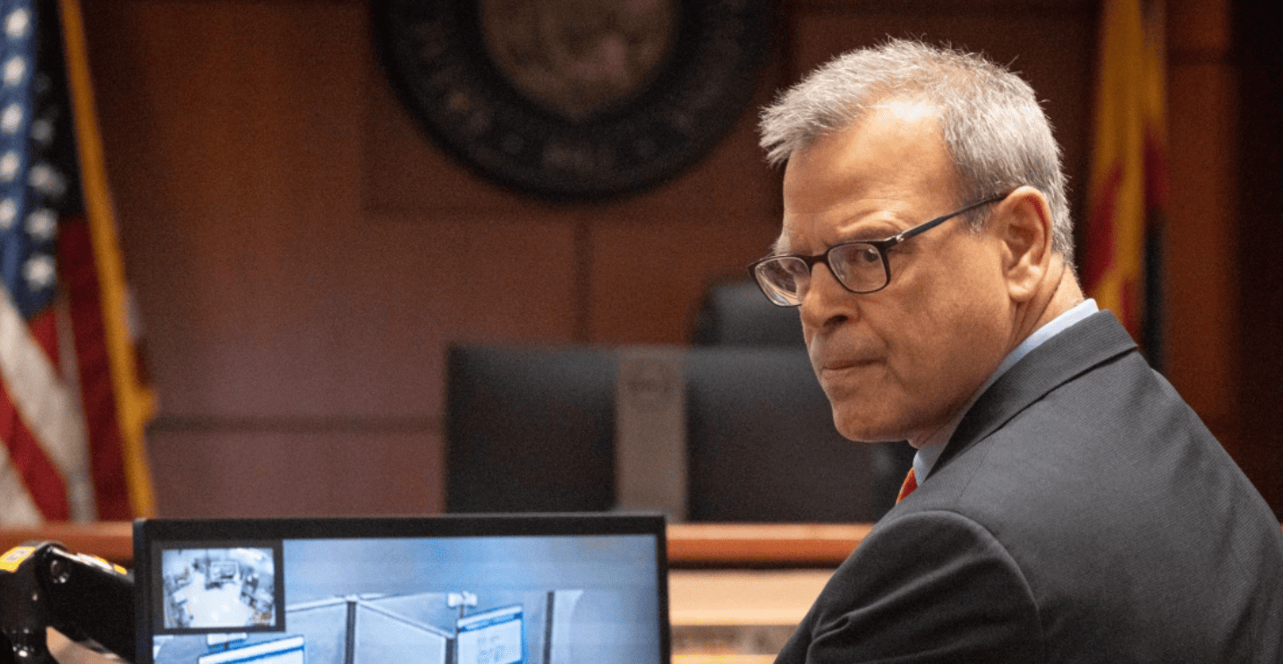 Avvocato di Trump chiese agli 007 fabbricare false prove di brogli di Biden nelle elezioni 2020