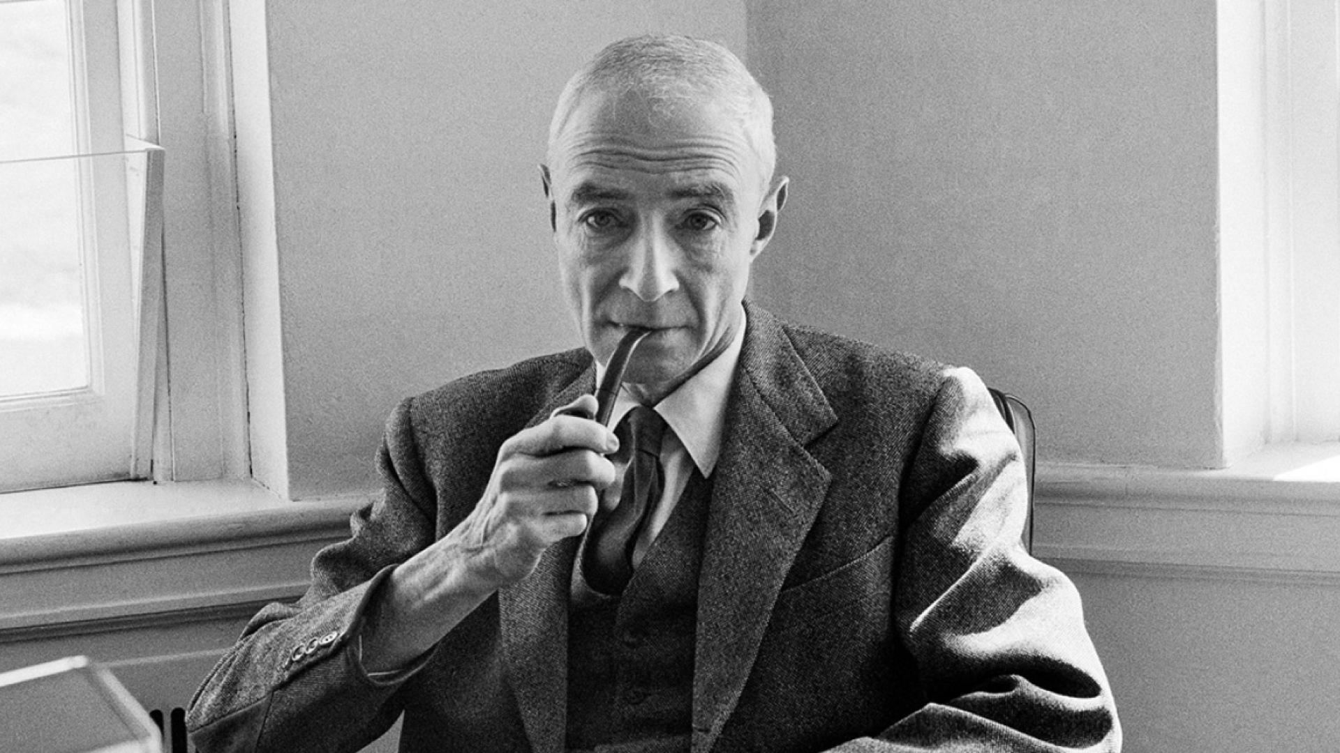 Oppenheimer, il genio inquieto dell’era atomica