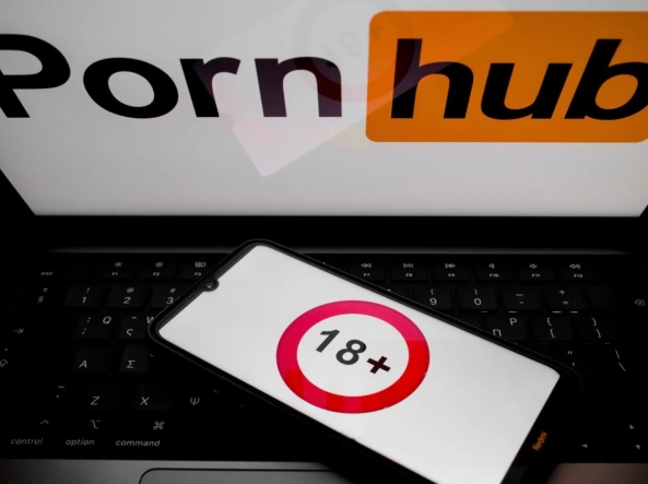 Minori a rischio online: l’UE contro i colossi del porno