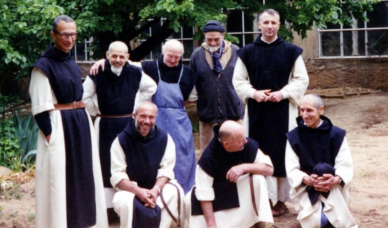 Memoria: i monaci di Tibhirine e padre Robert Prevost restarono accanto alla gente nonostante le violenze