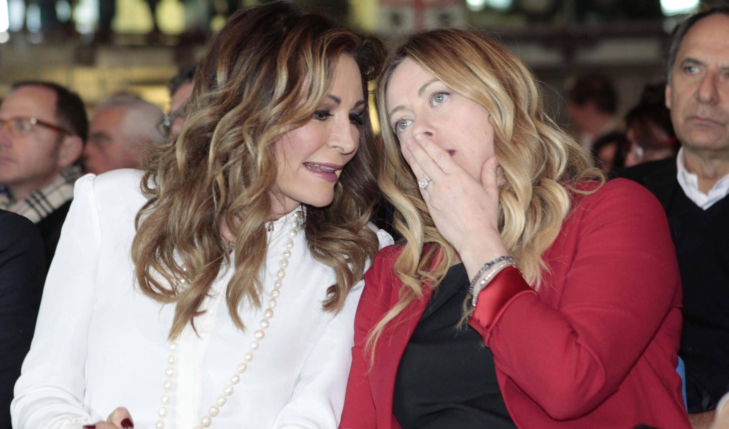 Meloni perde i pezzi: Santanché in bilico, Nordio in trincea e futuro del governo in salita dopo il referendum Meloni perde i pezzi: Santanché in bilico, Nordio in trincea e futuro del governo in salita dopo il referendum