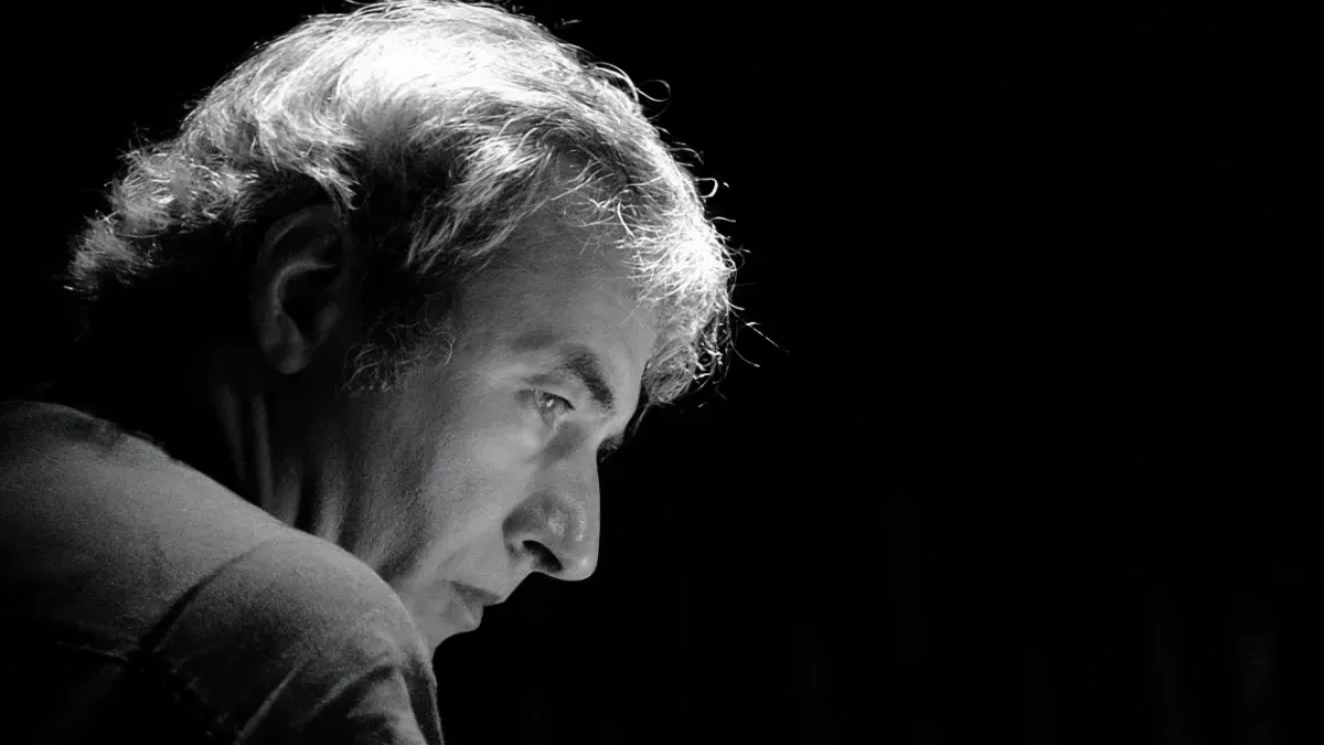 upscalemedia-transformed (1) Addio a David Riondino, poeta, musicista e attore