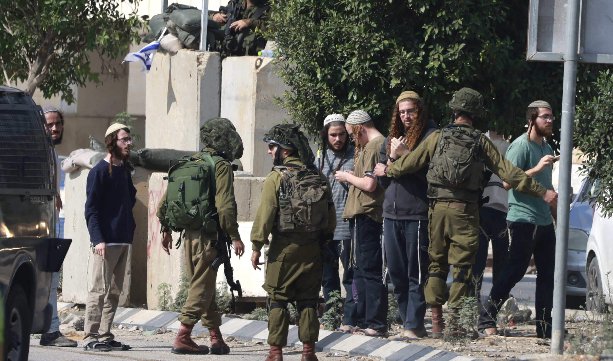 Il furto di pecore sconvolge un villaggio palestinese: poi un ragazzo di 12 anni è stato ucciso a colpi di arma da fuoco