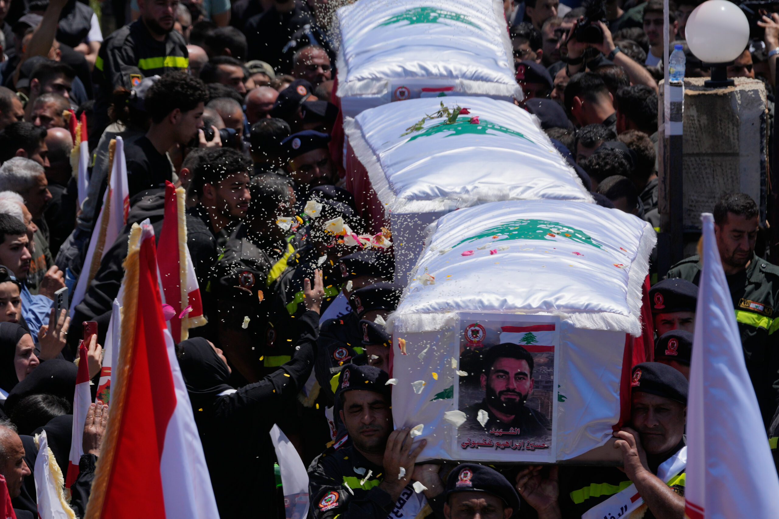 Nove morti nel sud del Libano mentre Israele intensifica gli attacchi e il cessate il fuoco resta fragile