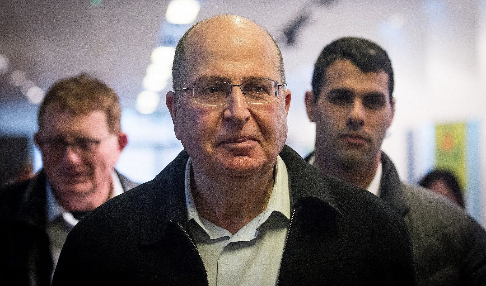 Come ex vertici dell'esercito israeliano sappiamo che il Paese è stato preso in ostaggio