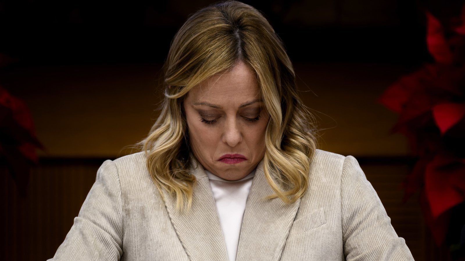 Sondaggi politici, Meloni continua a perdere terreno: il 'campo largo' raggiunge la destra Sondaggi politici, Meloni continua a perdere terreno: il 'campo largo' raggiunge la destra