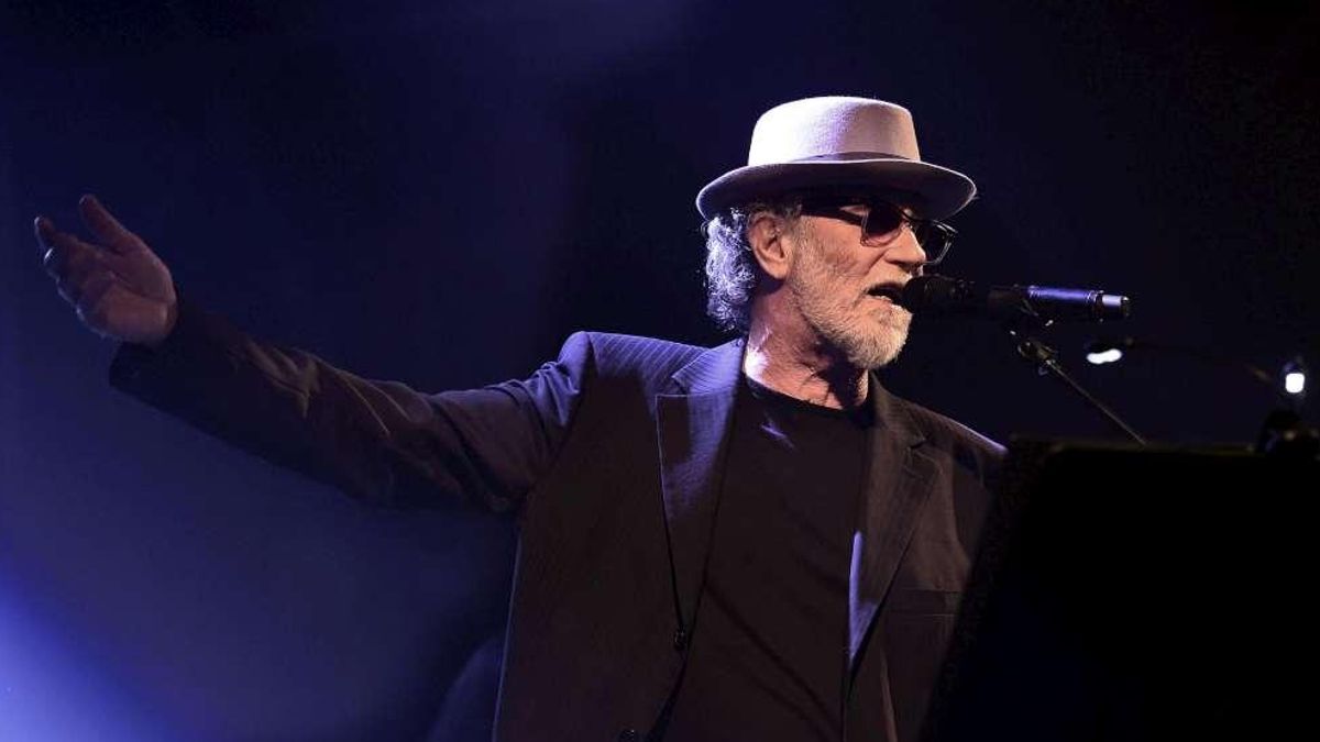 De Gregori critica Springsteen che ha attaccato Trump: lui che una volta era un cantautore 'impegnato'