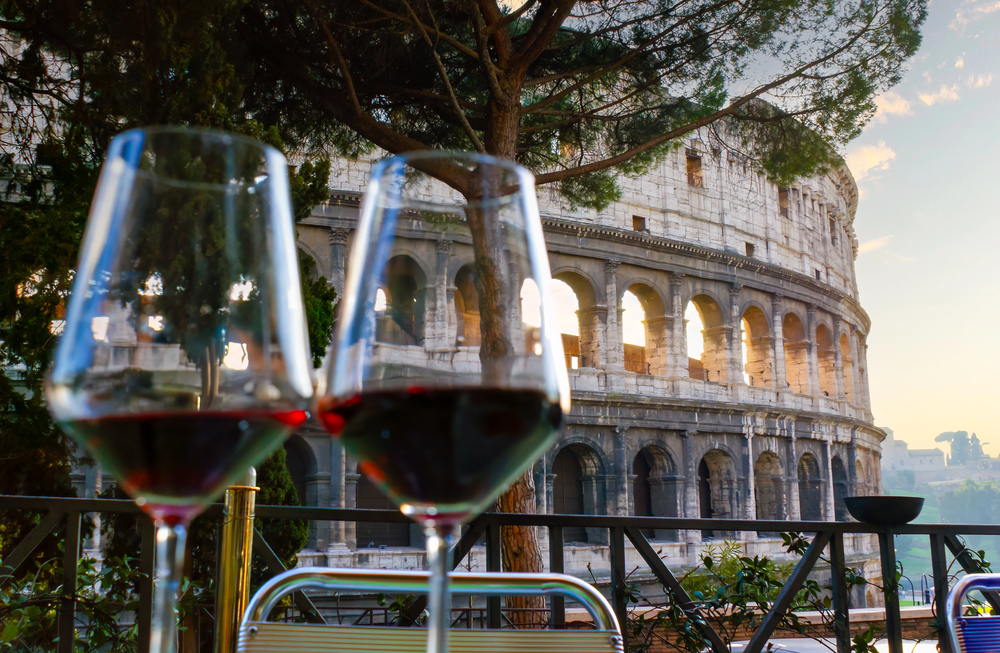 Aperitivi in Terrazza a Roma con vista Colosseo, un’esperienza memorabile