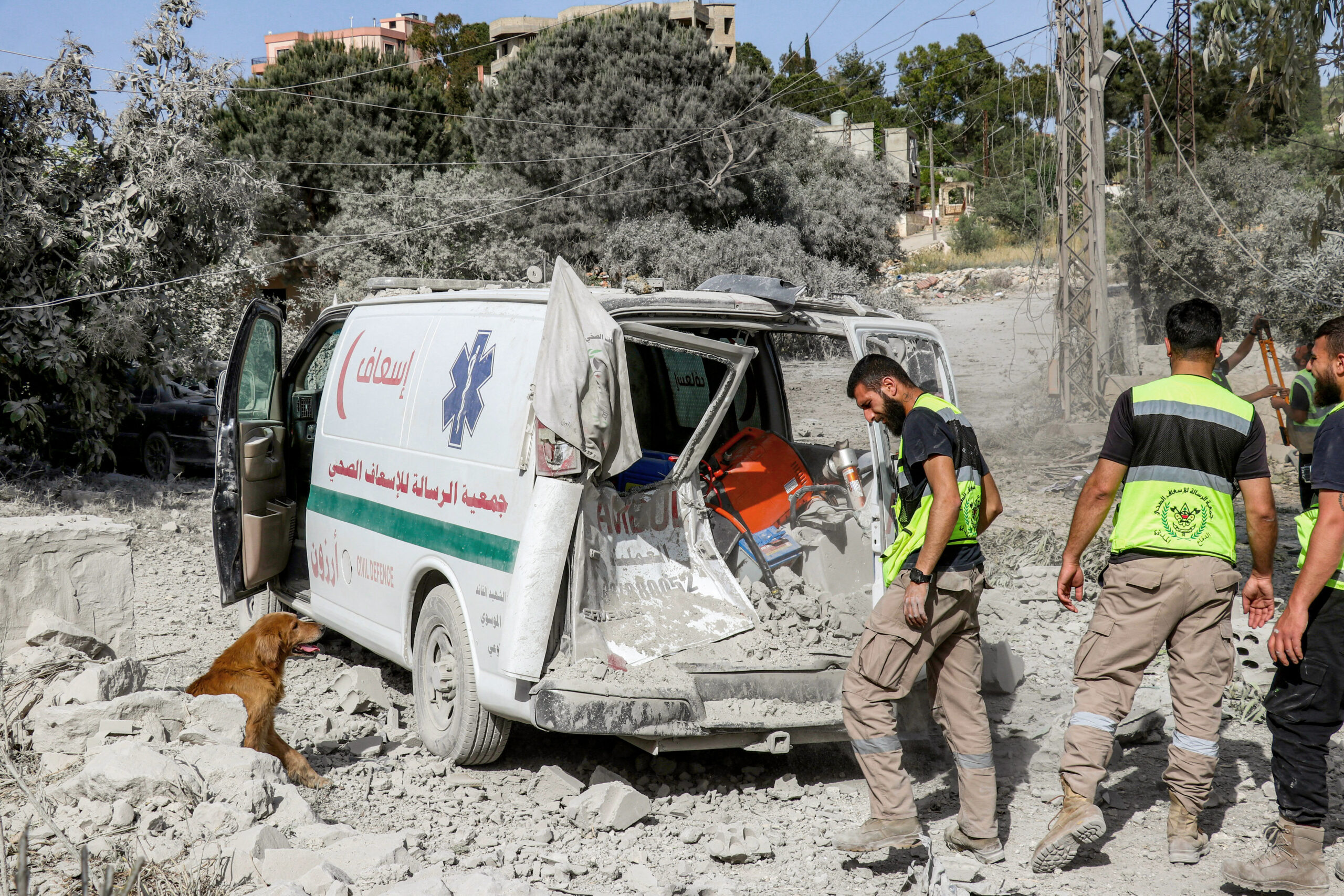 Attacchi israeliani in Libano: morti e raid su strade costiere in un'altra giornata di sangue Attacchi israeliani in Libano: morti e raid su strade costiere in un'altra giornata di sangue