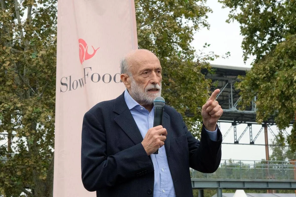 È morto Carlo Petrini, visionario dell’ecologia e fondatore di Slow Food