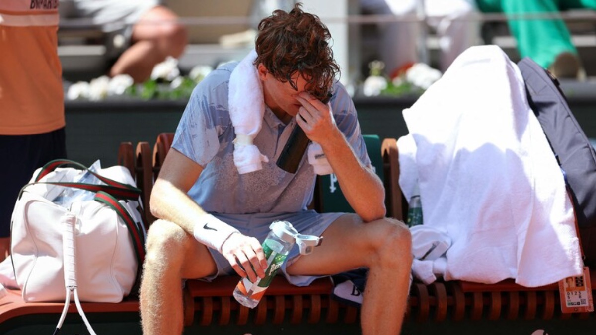 IMG_0402 Roland Garros shock: Sinner crolla sotto il caldo e Parigi perde il favorito alla vittoria finale