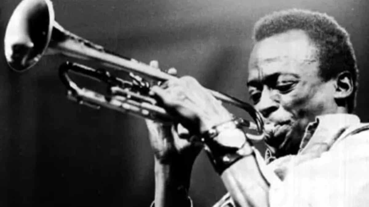 Miles-Davis-1969 (1) Miles Davis, il genio che rivoluzionò il Jazz