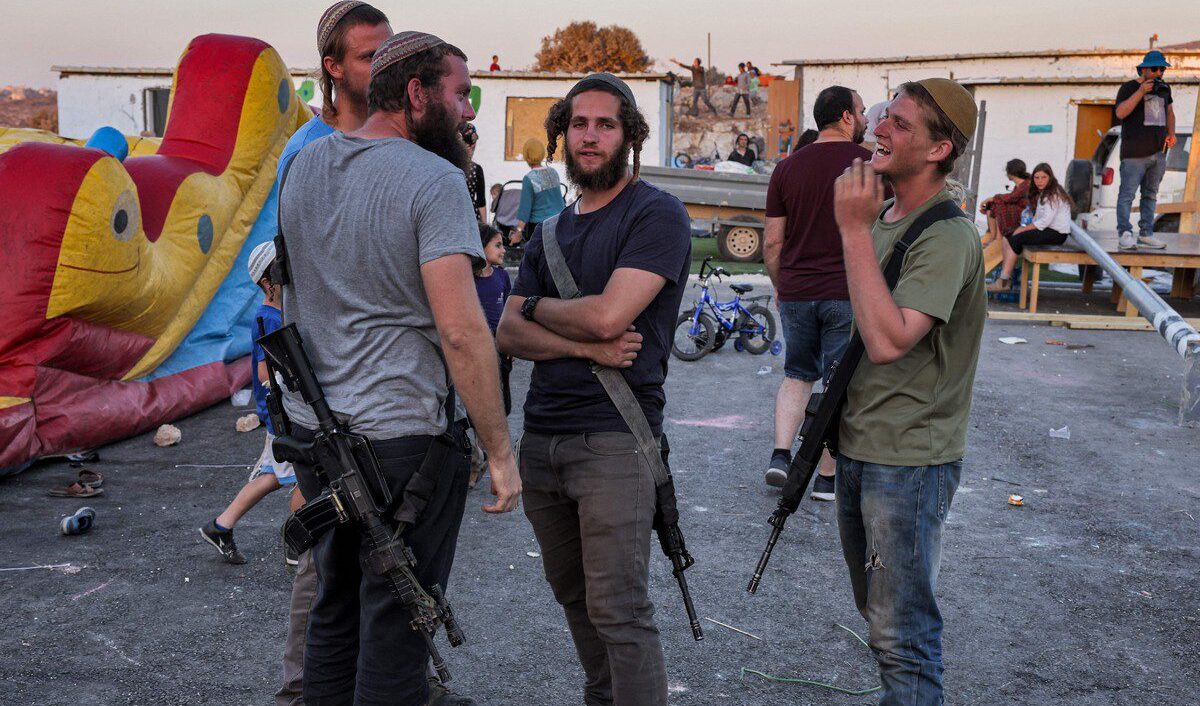 Israele accelera colonie e raid: cercano di cancellare l’idea di uno Stato palestinese tra Gaza e Cisgiordania