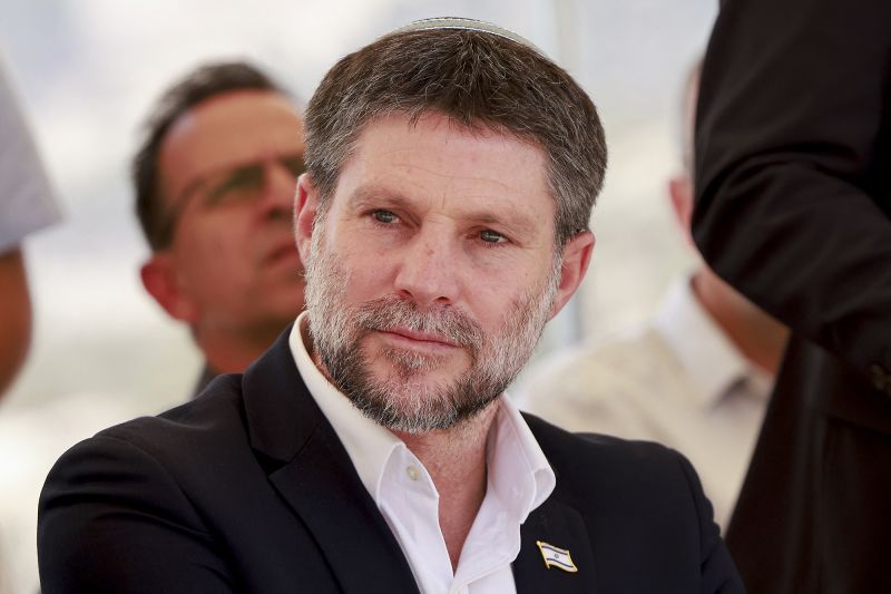 Il razzista di destra Smotrich dice che la Corte Internazionale prepara il suo mandato di arresto Il razzista di destra Smotrich dice che la Corte Internazionale prepara il suo mandato di arresto