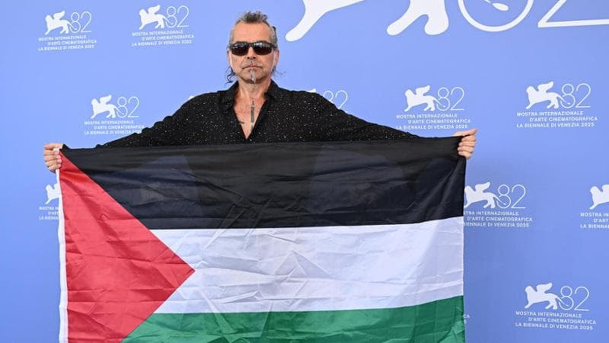 140131238-a26f1a2f-0a18-47a6-9713-4c65ae361919 (1) Il Premio Amnesty va a Piero Pelù per il brano “S.O.S” dedicato a Gaza