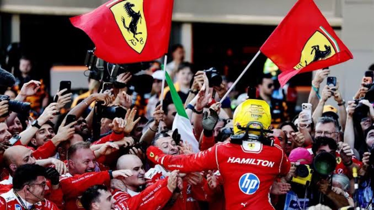Hamilton riscrive la storia al GP di Barcellona