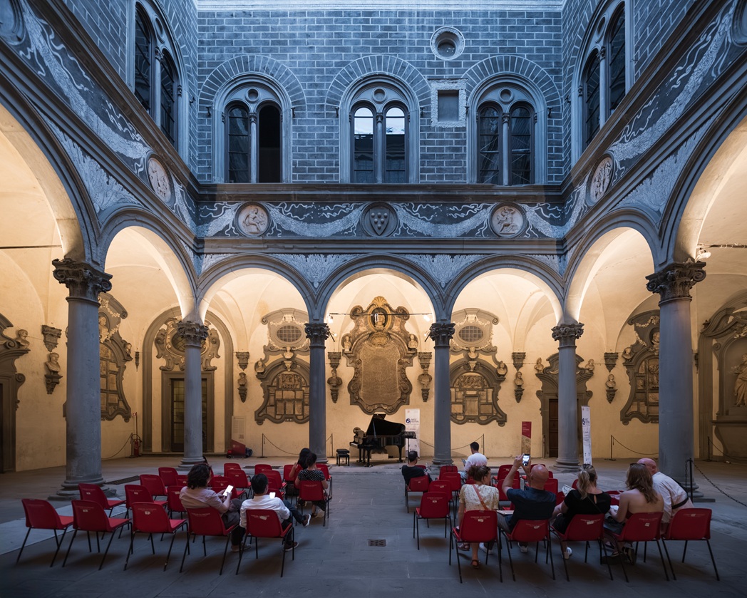 Palazzo Medici-Riccardi – cortile 3 ok A Firenze torna il FLO.RE. Festival: un viaggio tra musica, memoria e le “voci d’acqua”