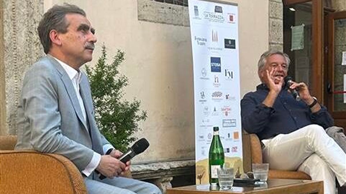 pino e lovaglio Lovaglio: "Il Monte dei Paschi deve volare più alto e accettare le nuove sfide"